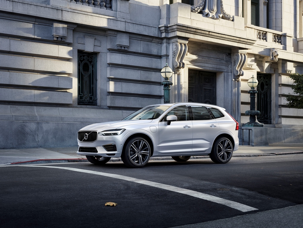 Nuova Volvo XC60 Prova su strada in anteprima Autoappassionati.it