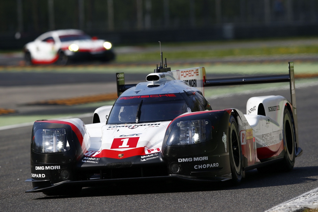 Toyota lmp1 le mans 2020