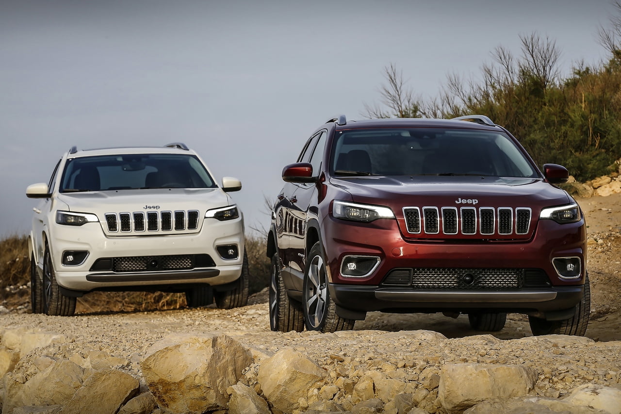 Jeep Cherokee 19 La Nostra Prova Del 2 2 Da 194 Cv Ecco Come Va